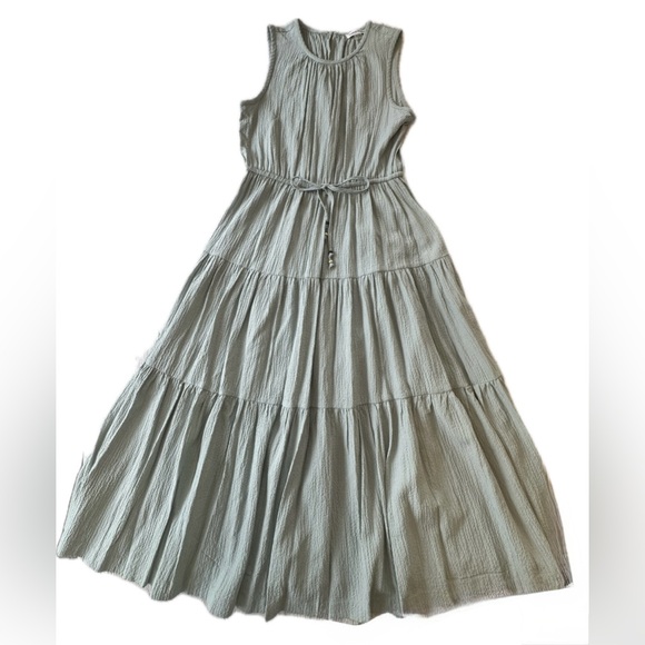 Calvin Klein Sleeveless Tiered Midi Dress Size 6 Pale Grey Green Fit & Flare - Picture 2 of 10